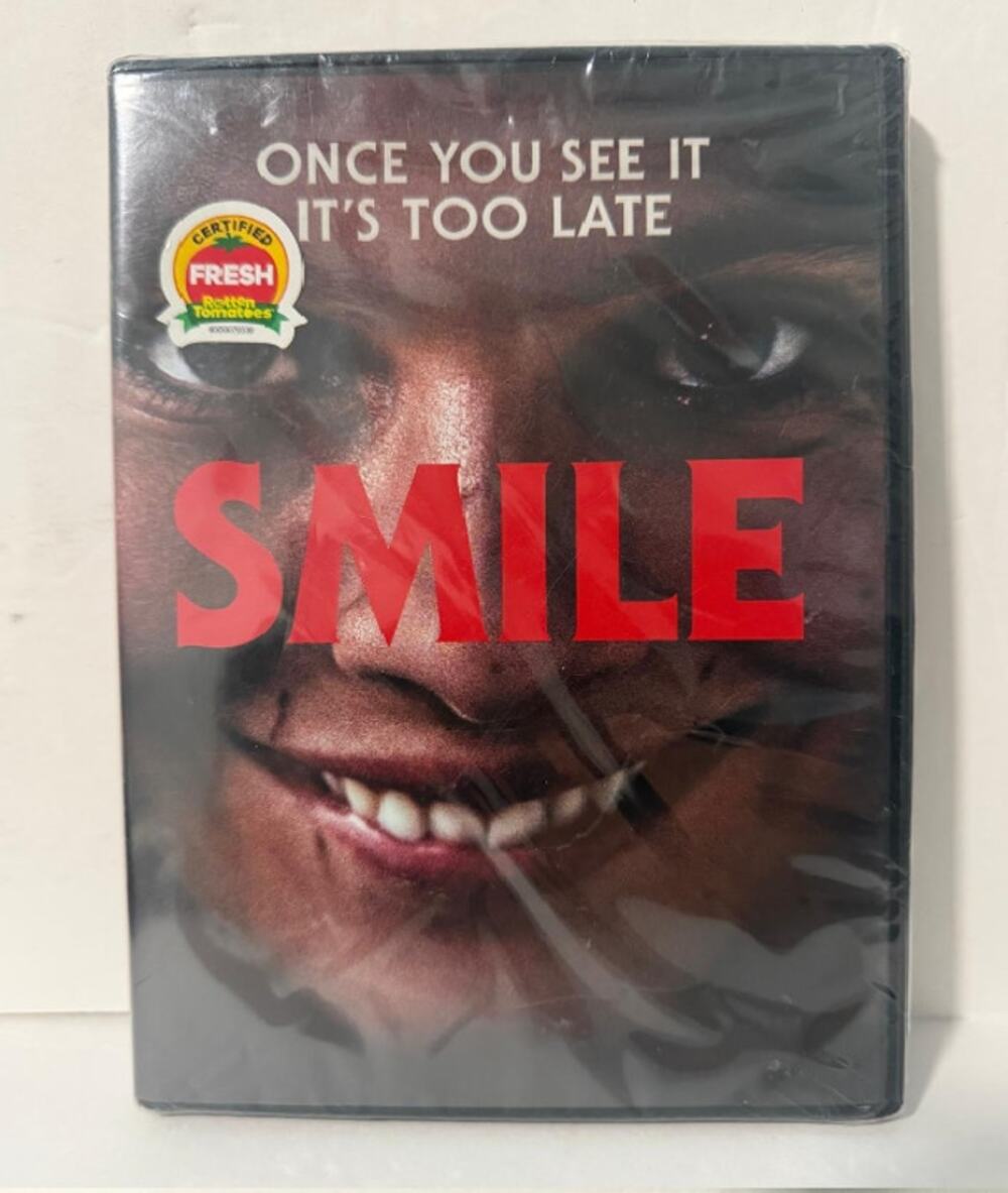 Smile DVD 2022 Brand New Factory Sealed Horror Thriller Sosie Bacon Paramount